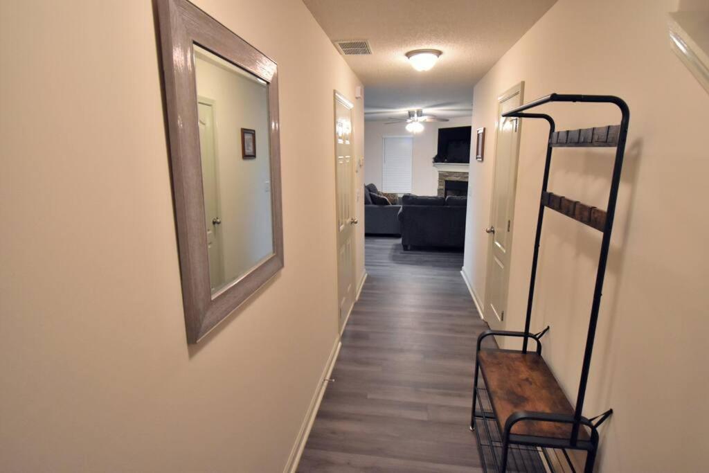 Cozy Renovated Winder Townhouse Traveller Awards 2025 Winner Exteriör bild