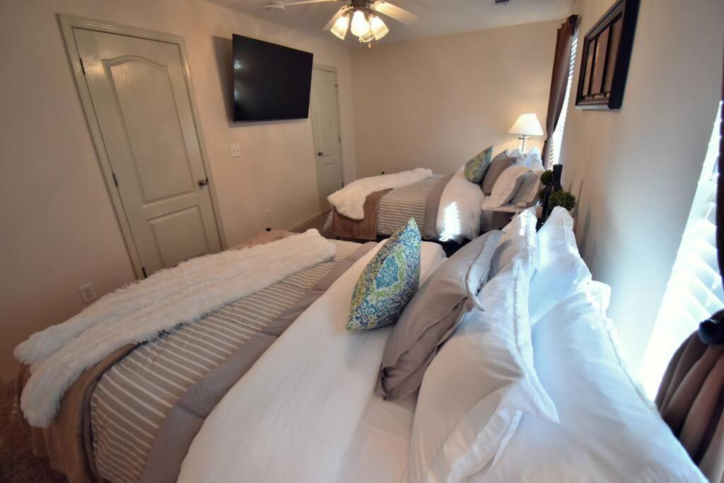 Cozy Renovated Winder Townhouse Traveller Awards 2025 Winner Exteriör bild